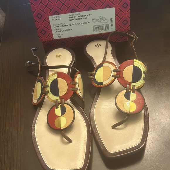Preowned Tory burch sandals - Picture 6 of 8